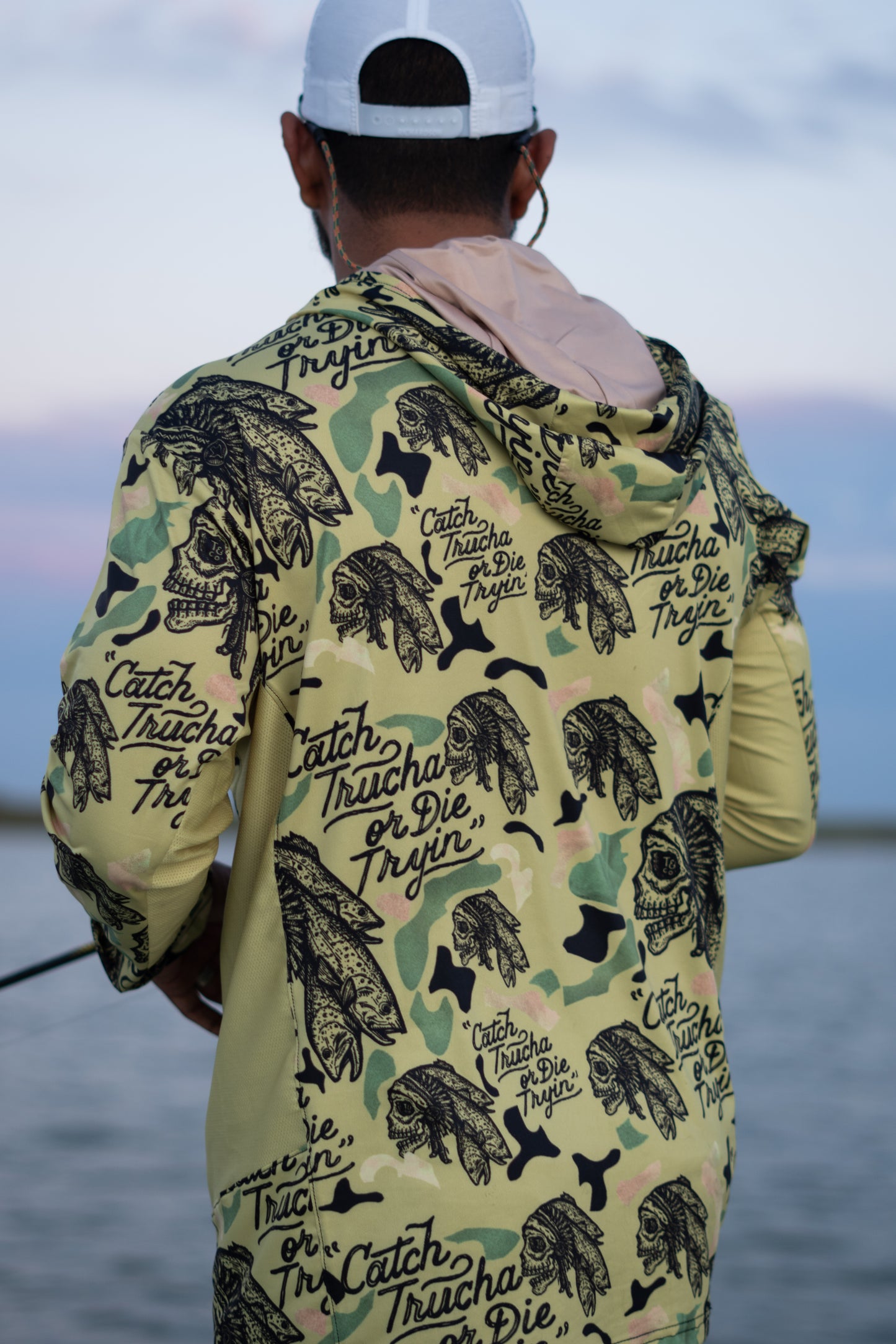 Catch Trucha Camo Vented Performance Tee