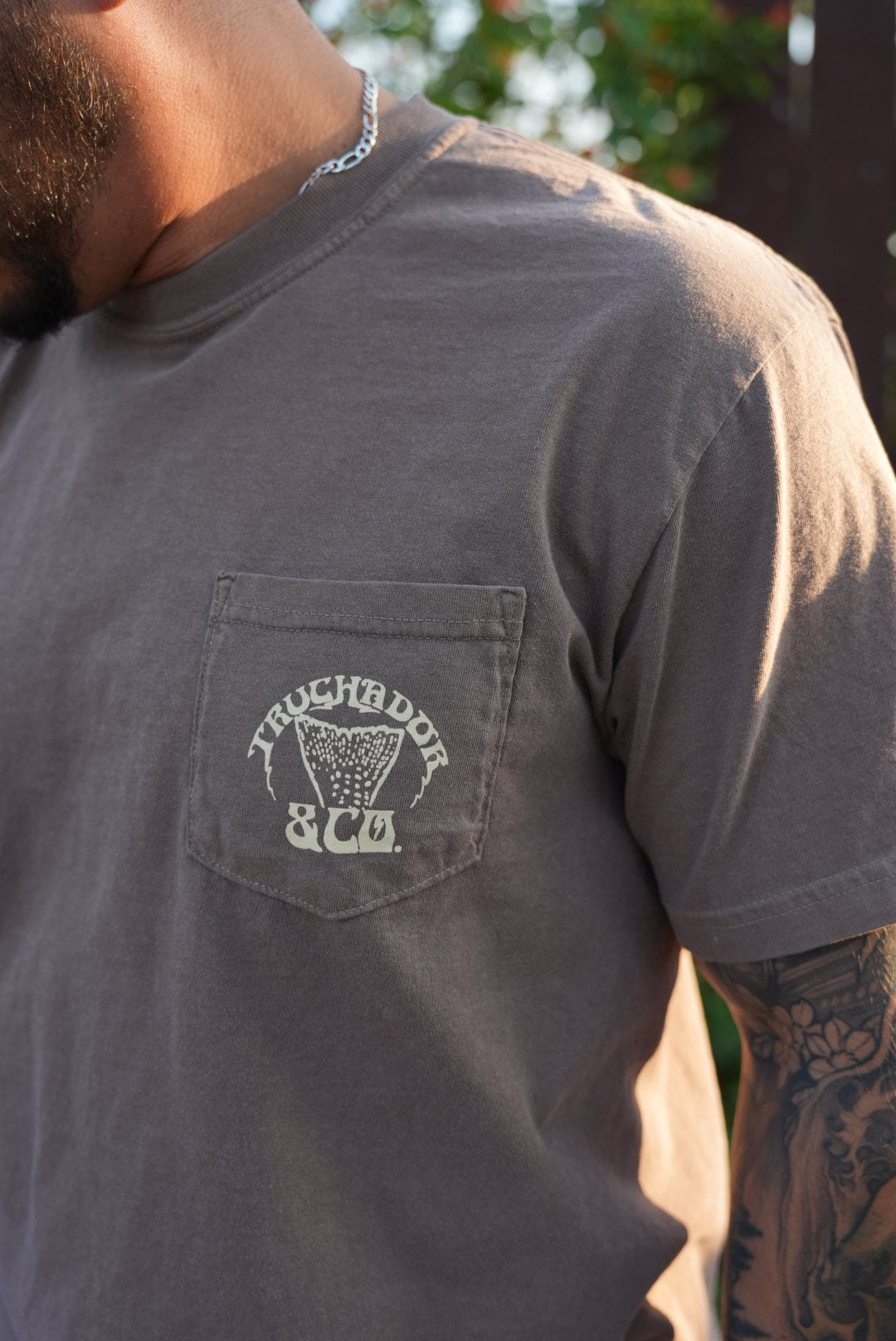 Grateful Trucha Tee - Mocha