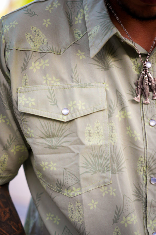 Tejas Blooms Comfort Vented Pearl Snap -Light Green