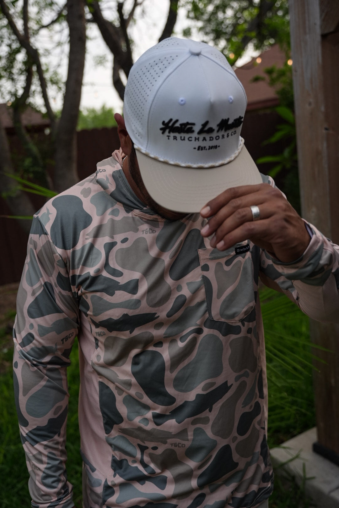 Hasta La Muerte Vented Performance Tee - PeachFuzz