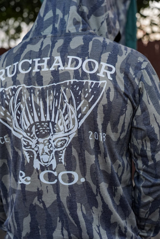 Texas Tails Spanish Moss Camo Tee Long Sleeve