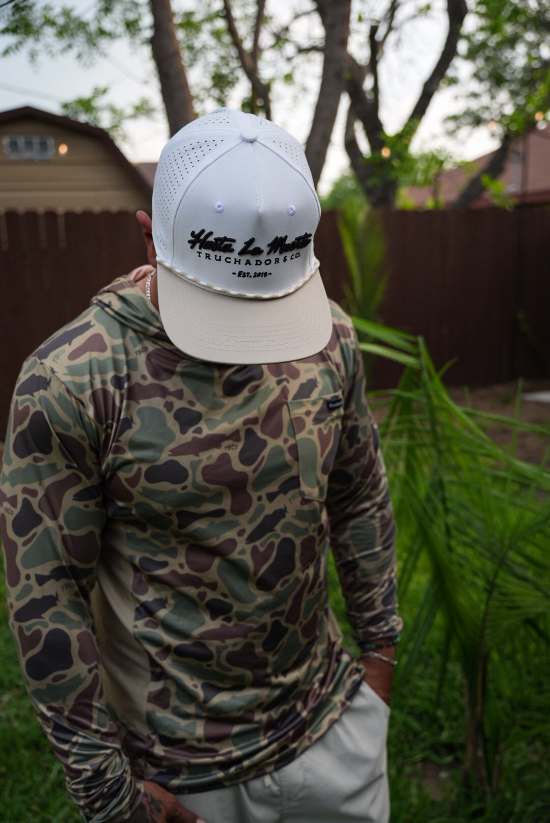 Gator SZN Truchauge Vented Performance Tee - Natural