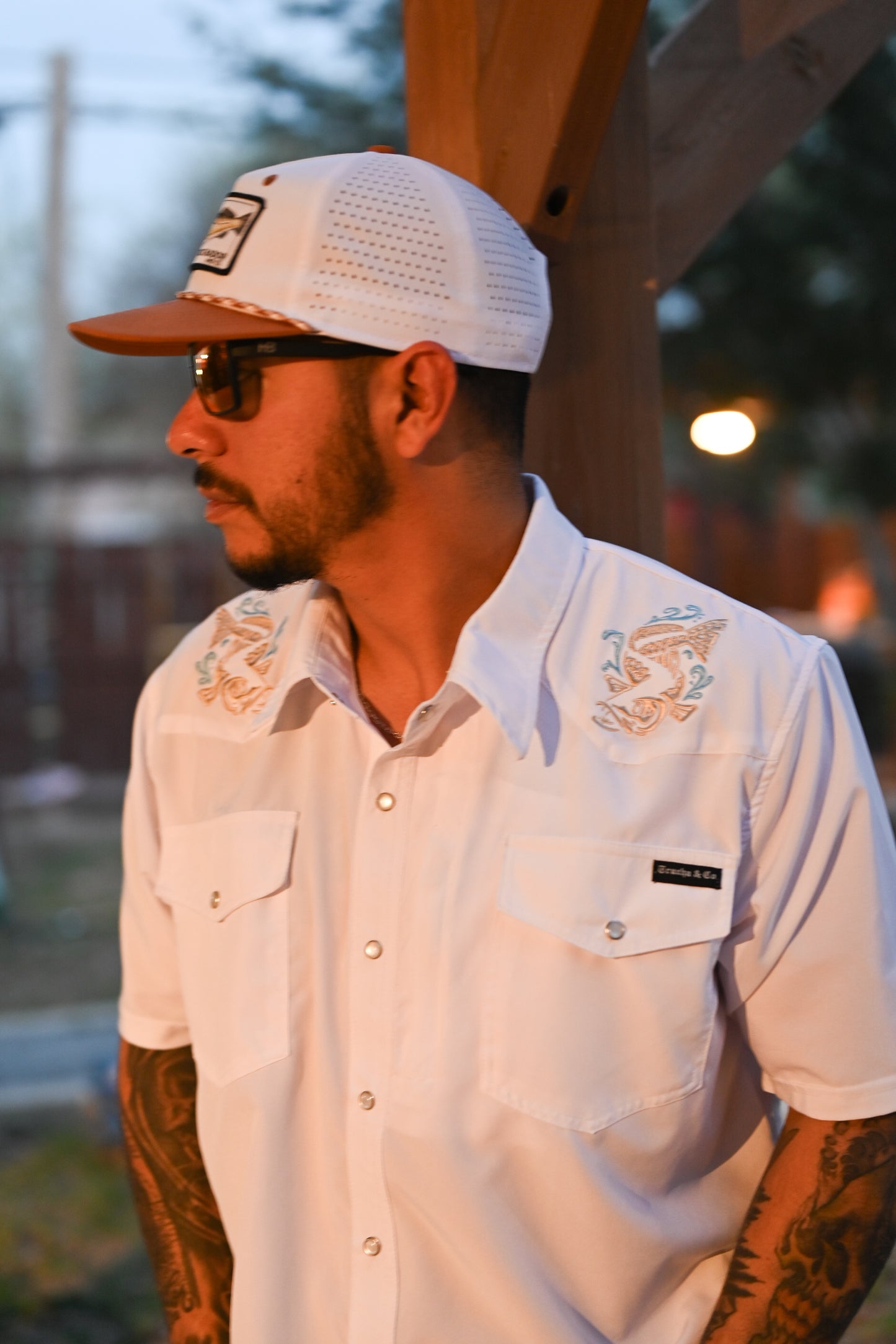 Western Pearl Snap Button up - White