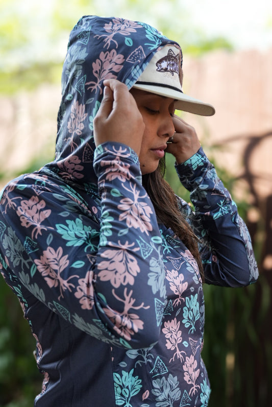 Ladies -  Mangrove Love Performance Tee -