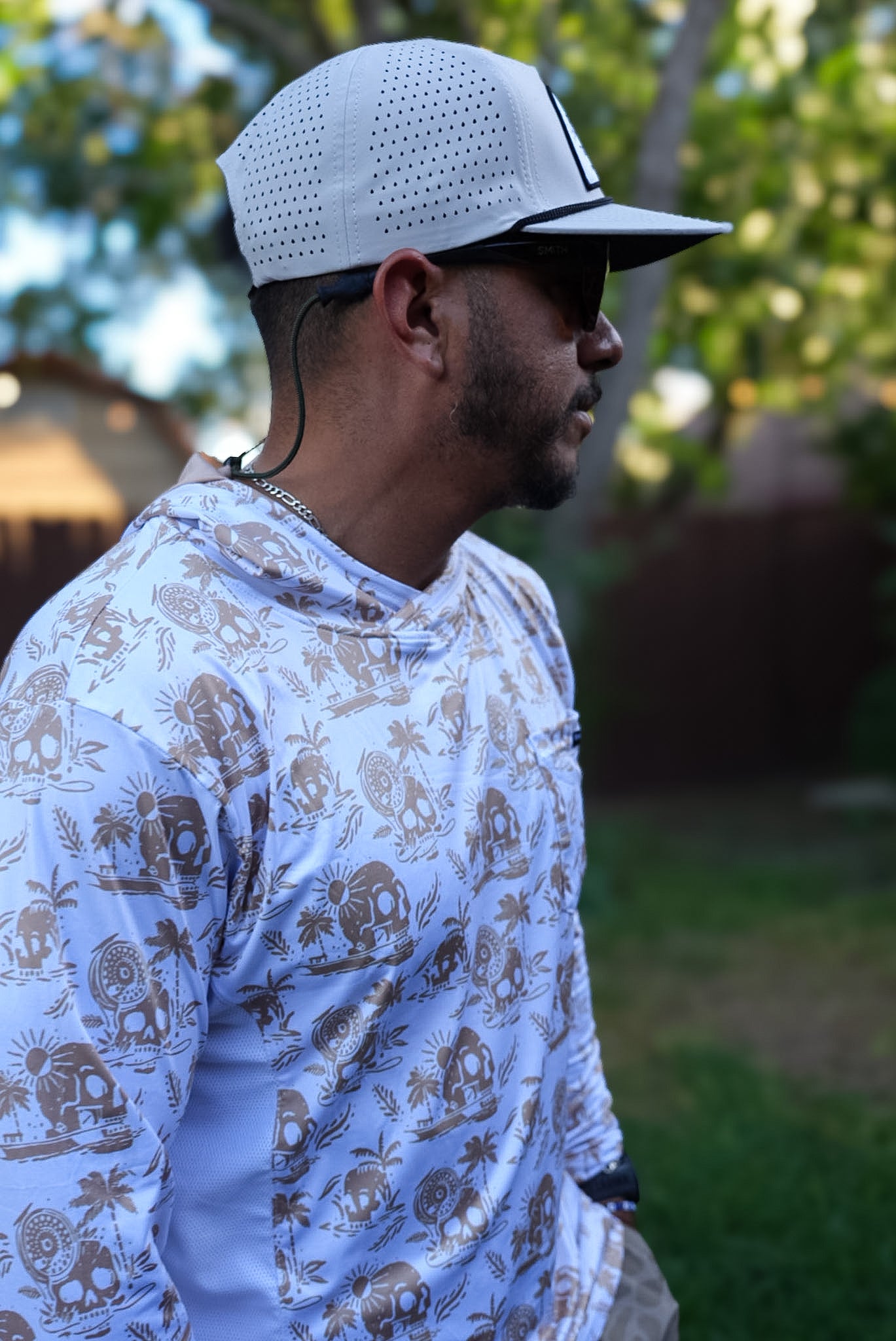 Skulls and Skiffs Performance Tee - Cream