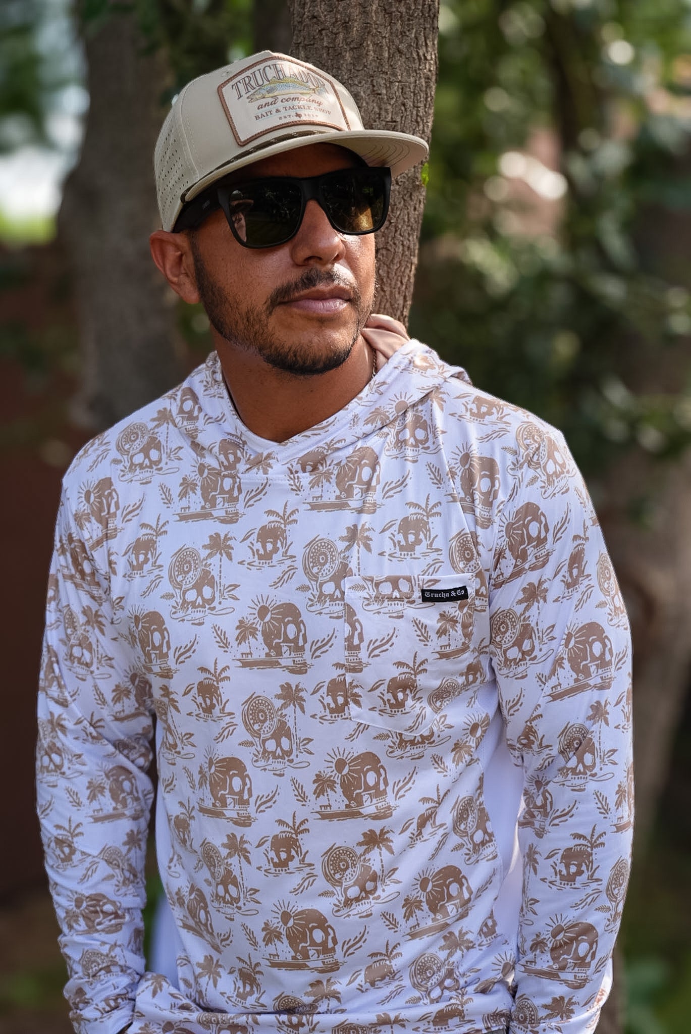 Skulls and Skiffs Performance Tee - Cream