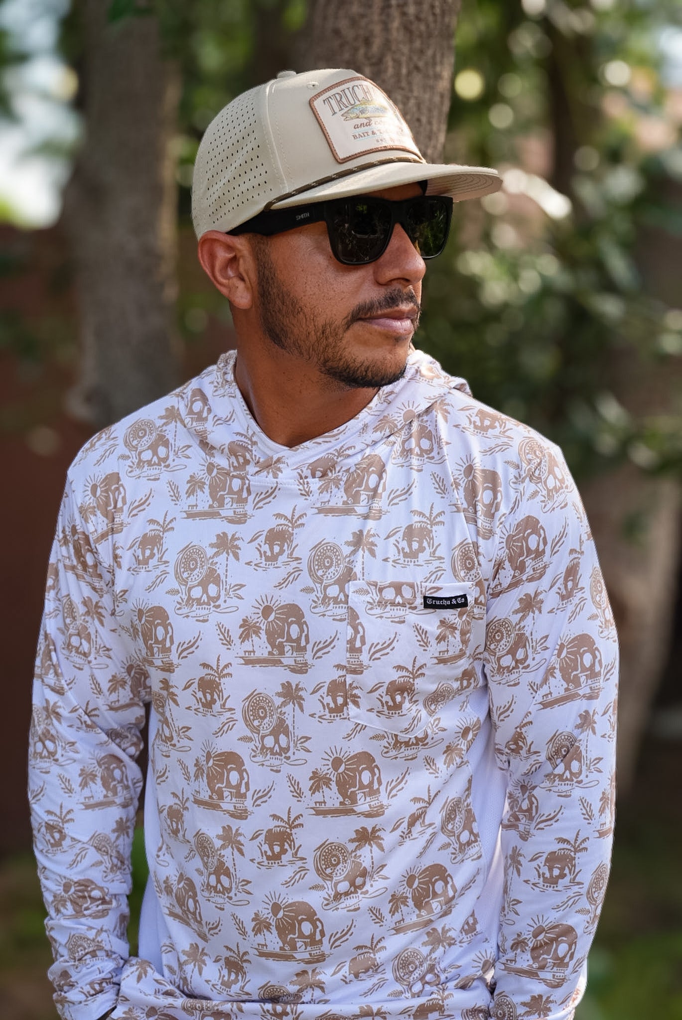 Skulls and Skiffs Performance Tee - Cream