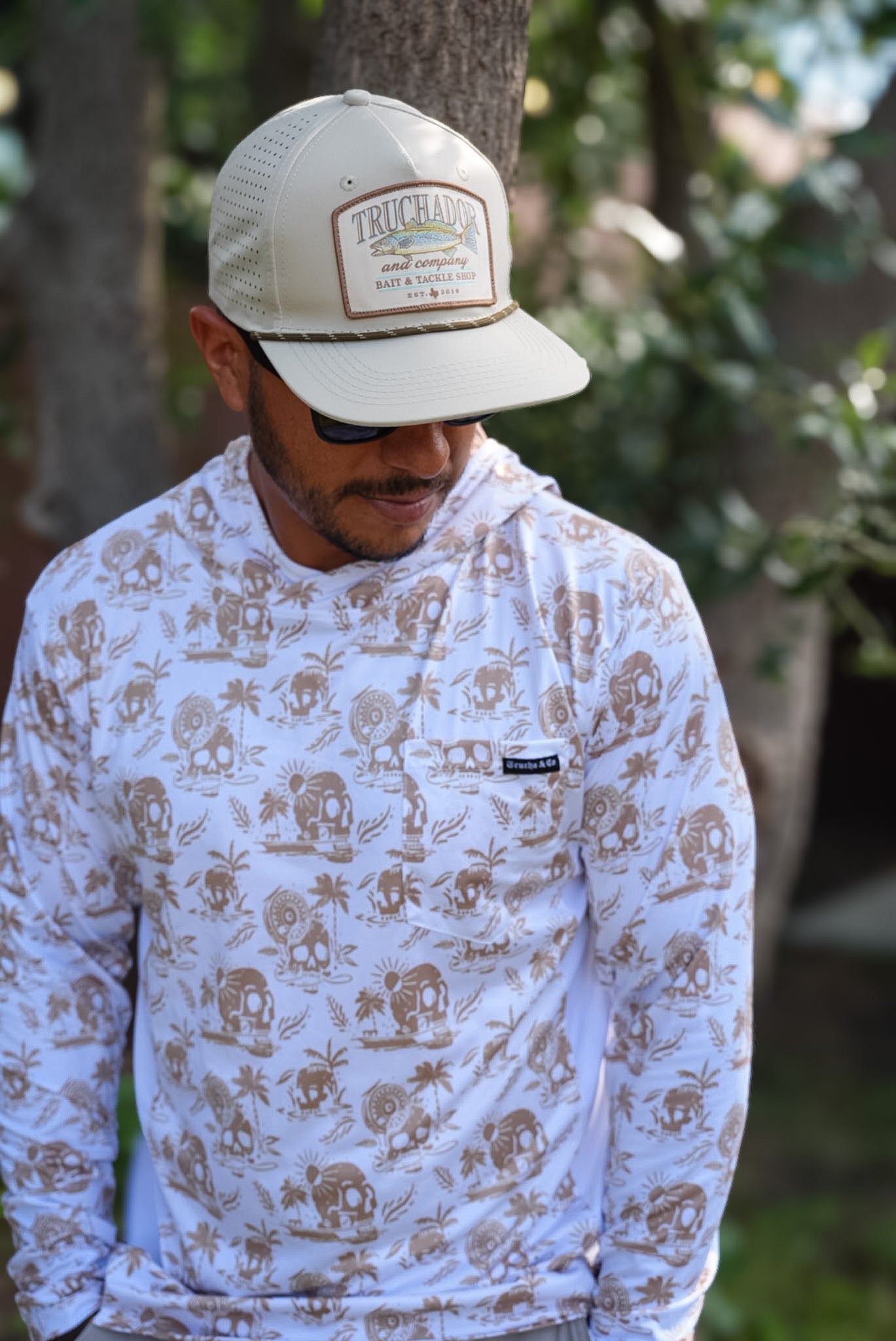 Skulls and Skiffs Performance Tee - Cream